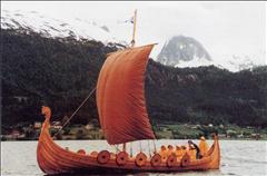 Embla sjøsett 29.april 1994